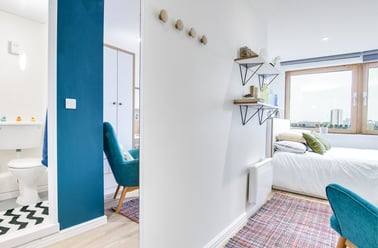 Platinum En Suite, New Orient House, Station Court, Imperial Road, Fulham, London - Image 2